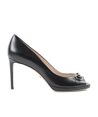 Gucci Horse Title Buckle Details High Heels In Black