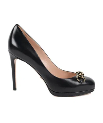 Gucci Horse Title Buckle Details High Heels In Black