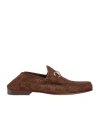 Gucci Horse Title Buckle Loafer Shoes In Brown