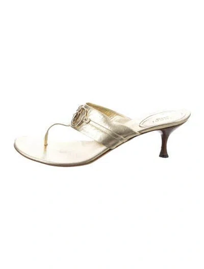 Pre-owned Gucci Horsebit Accent Leather Flip Flops In Gold/metallic