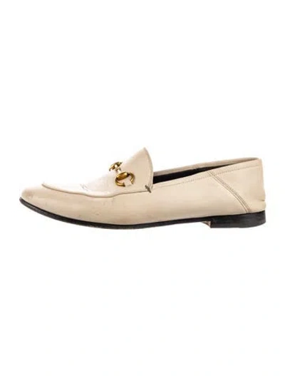 Pre-owned Gucci Horsebit Accent Leather Loafers In White