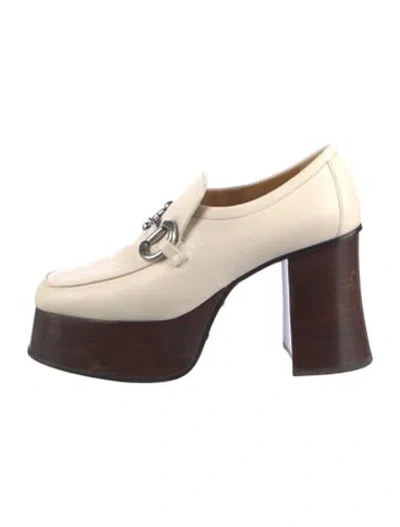 Pre-owned Gucci Horsebit Accent Leather Pumps In Neutral