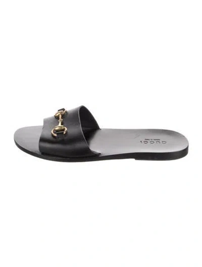 Pre-owned Gucci Horsebit Accent Leather Slides In Black