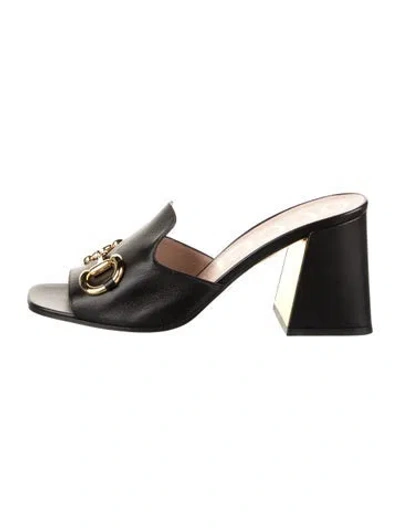 Pre-owned Gucci Horsebit Accent Leather Slides In Black