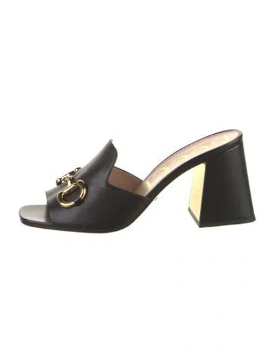 Pre-owned Gucci Horsebit Accent Leather Slides In Black