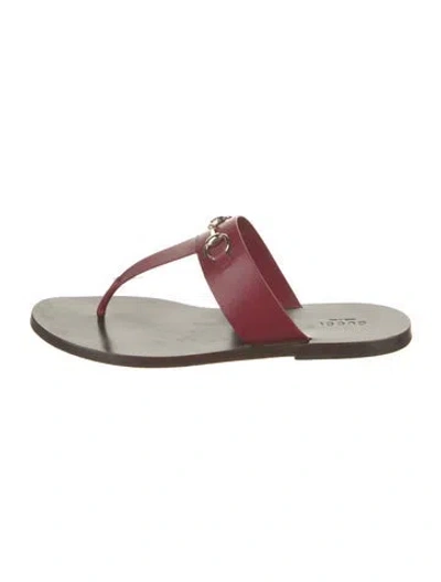 Pre-owned Gucci Horsebit Accent Leather Slides In Burgundy