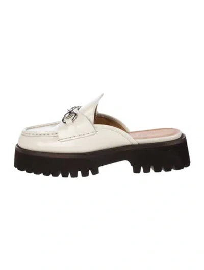 Pre-owned Gucci Horsebit Accent Patent Leather Mules In White