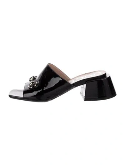 Pre-owned Gucci Horsebit Accent Patent Leather Slides In Black