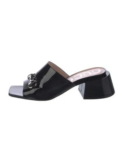 Pre-owned Gucci Horsebit Accent Patent Leather Slides In Black