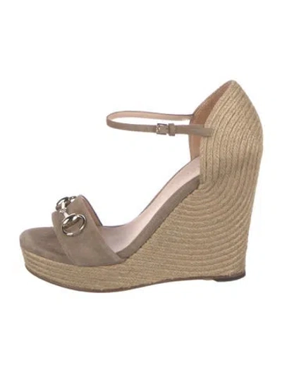 Pre-owned Gucci Horsebit Accent Suede Espadrilles In Neutral