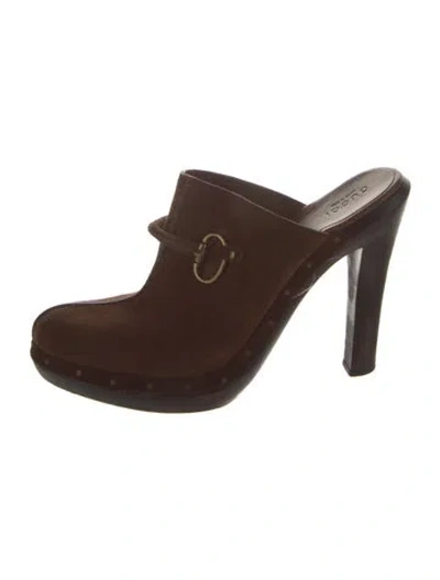 Pre-owned Gucci Horsebit Accent Suede Mules In Brown