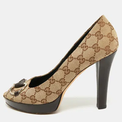 Pre-owned Gucci Horsebit Size 40 Beige/brown Gg Canvas Peep Toe Platform Pumps In Sand