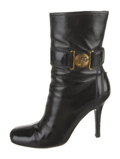 Pre-owned Gucci Hysteria Accent Patent Leather Boots In Black