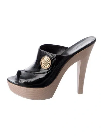 Pre-owned Gucci Hysteria Accent Patent Leather Mules In Black