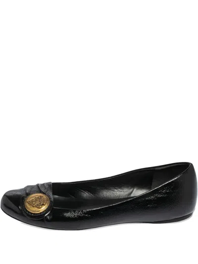 Pre-owned Gucci Hysteria Crest-button Patent Leather Flats
