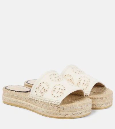 Gucci Interlocking G Espadrille Slides In White