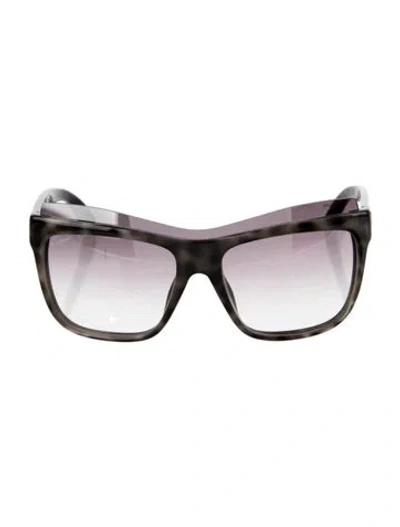 Pre-owned Gucci Interlocking G Logo Cat-eye Sunglasses In Gray