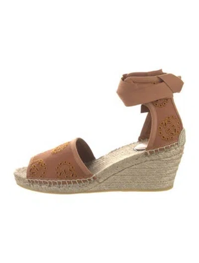 Pre-owned Gucci Interlocking G Logo Eyelet Trim Espadrilles W/ Tags In Brown