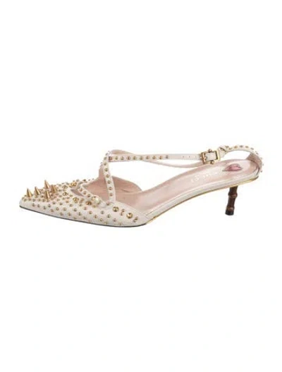 Pre-owned Gucci Interlocking G Logo Leather Pumps In Gold/white