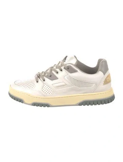Pre-owned Gucci Interlocking G Logo Leather Sneakers In Neutral