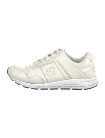 Pre-owned Gucci Interlocking G Logo Leather Sneakers In White