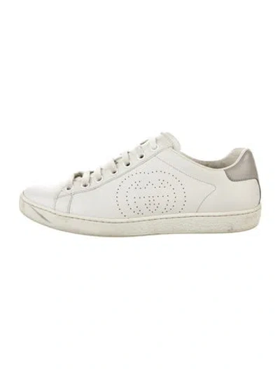 Pre-owned Gucci Interlocking G Logo Leather Sneakers In White