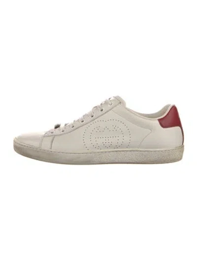 Pre-owned Gucci Interlocking G Logo Leather Sneakers In White