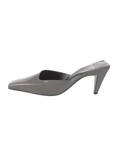 Pre-owned Gucci Interlocking G Logo Patent Leather Mules In Gray