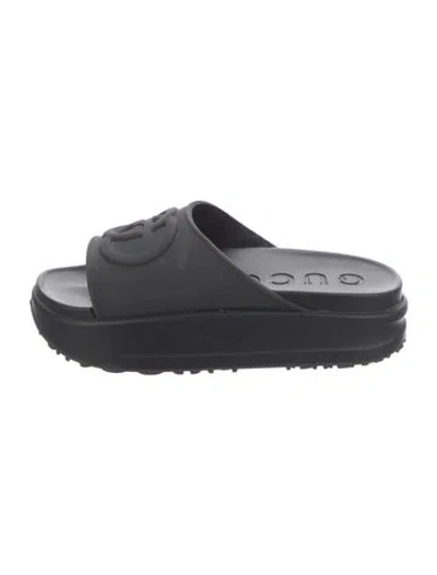 Pre-owned Gucci Interlocking G Logo Rubber Slides In Black