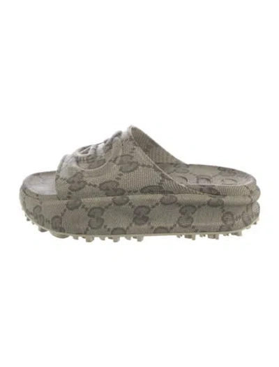 Pre-owned Gucci Interlocking G Logo Rubber Slides In Grey/neutrals