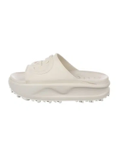 Pre-owned Gucci Interlocking G Logo Rubber Slides In Neutrals