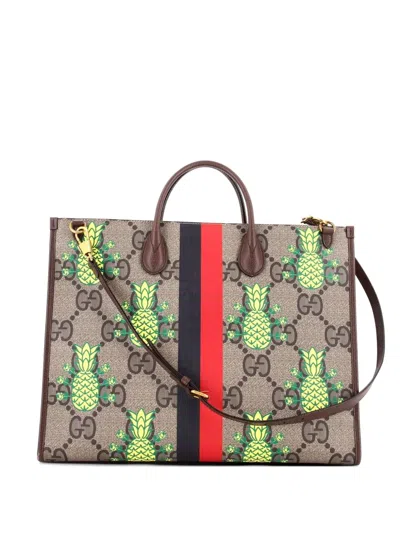 Pre-owned Gucci Interlocking G Patch Convertible Tote Printed Jumbo Gg Coated Canvas Medium Satchel In Brown