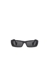 Gucci Interlocking G Rectangle-frame Sunglasses In Black