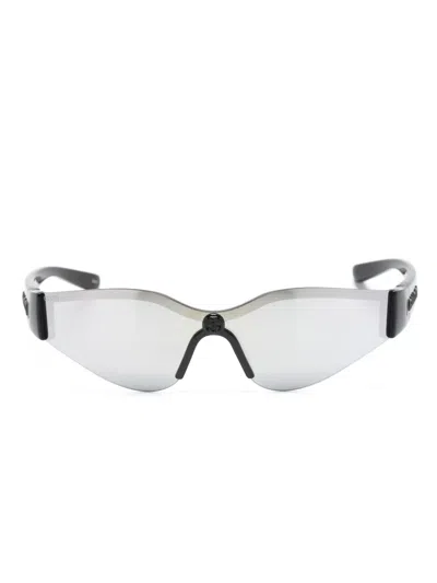Gucci Interlocking G Shield-frame Sunglasses In Black