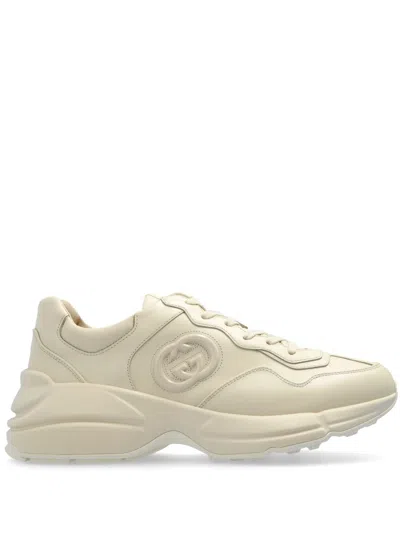 Gucci Interlocking G Sneakers In Ivory