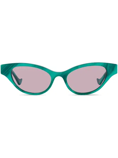 Gucci Cat-eye Frame Sunglasses In Grün