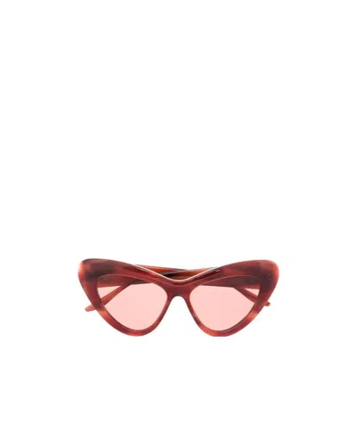Gucci Interlocking Gg Cat-eye Sunglasses In Red