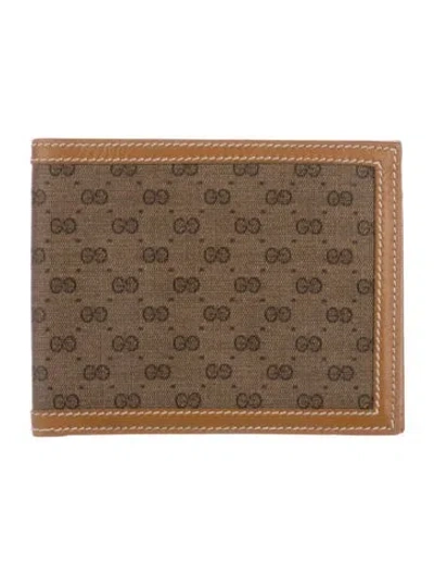 Pre-owned Gucci Interlocking Gg Monogram Interlocking G Logo Wallet In Neutral