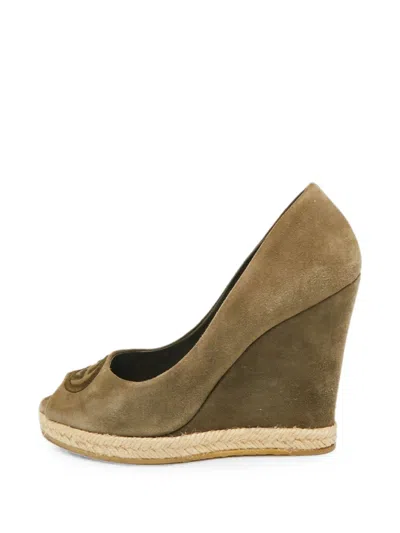Pre-owned Gucci Interlocking-g Peep-toe Wedge Pumps In Green