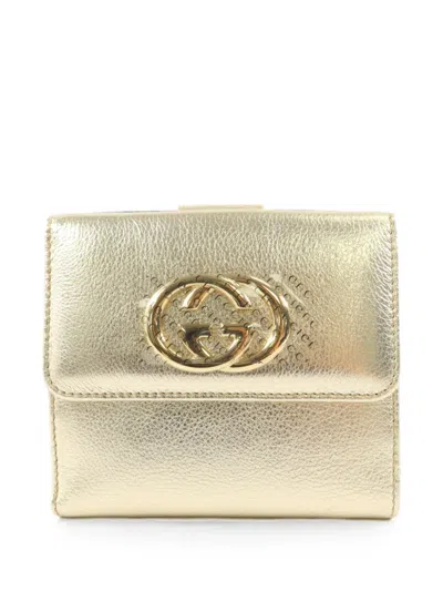 Pre-owned Gucci Interlocking-gg Wallet In Gold