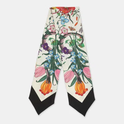 Pre-owned Gucci Ivory & Black Flora Snake Print Silk Neck Bow In White