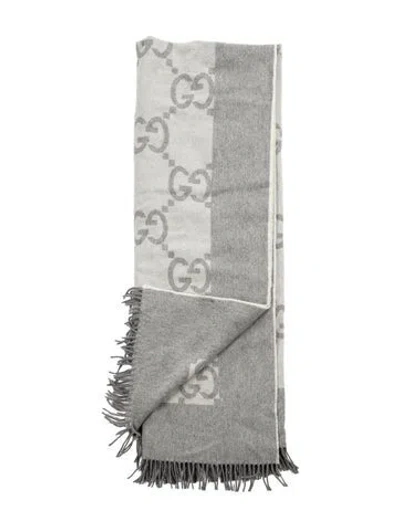 Pre-owned Gucci Jumbo Gg Throw Blanket In Gray