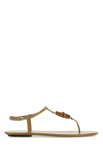 Gucci Khaki Leather Thong Sandals