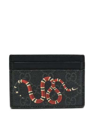 Pre-owned Gucci Kingsnake Gg Supreme Card Holder In Black
