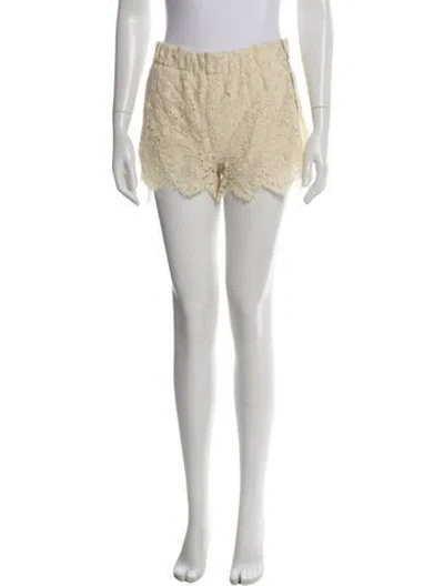 Pre-owned Gucci Lace Mini Shorts In Neutral