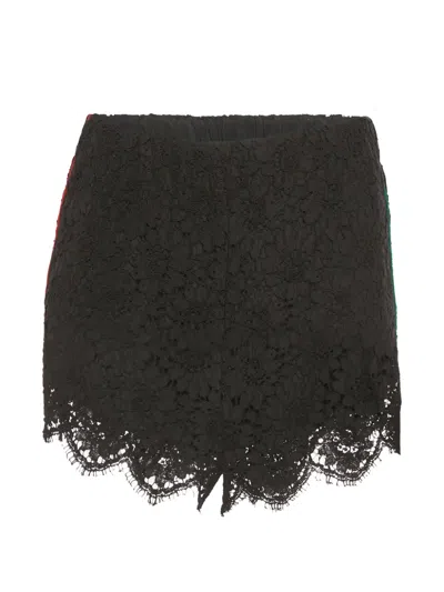 Pre-owned Gucci Lace Trim Shorts In Black