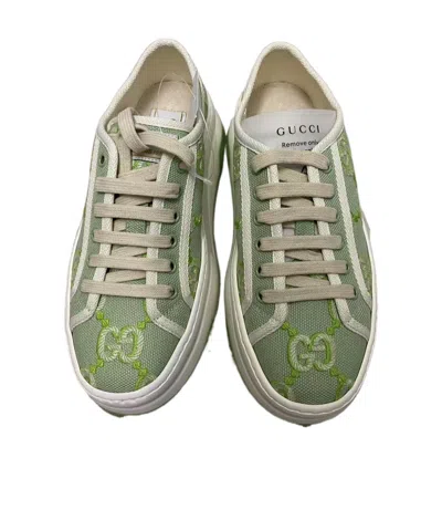 Gucci Lace-up Low-top Sneakers