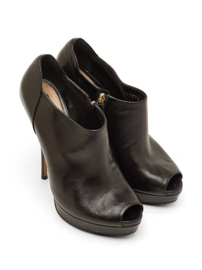Pre-owned Gucci Leather Ankle Boots In Black