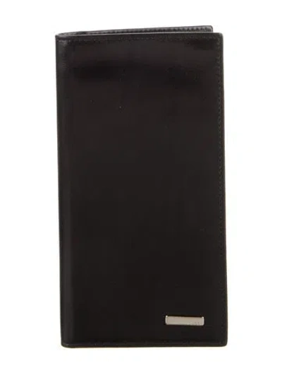 Pre-owned Gucci Leather Bifold Wallet In Black