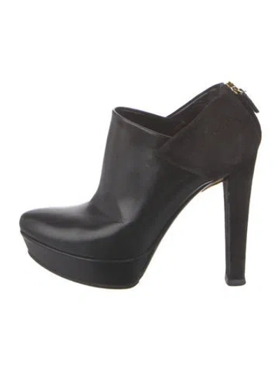 Pre-owned Gucci Leather Boots In Black